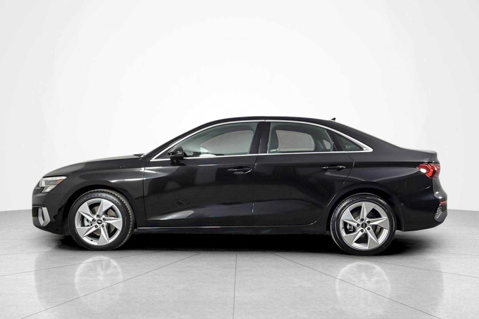 Used 2023 Audi A3 2.0T Premium Plus w/ Premium Plus Package FWD video 2