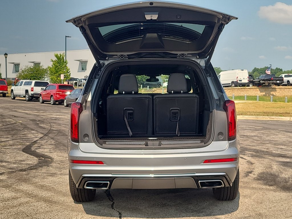 Used 2024 Cadillac XT6 Luxury w/ LPO, Floor Liner Package AWD/4WD image 41