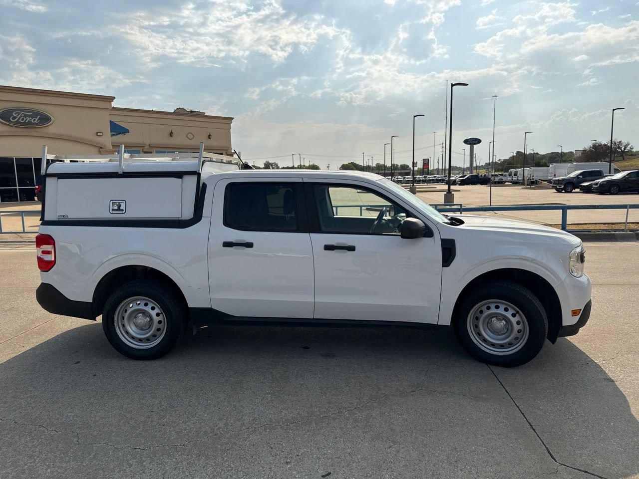 Used 2023 Ford Maverick XL w/ Equipment Group 100A Standard AWD/4WD image 16