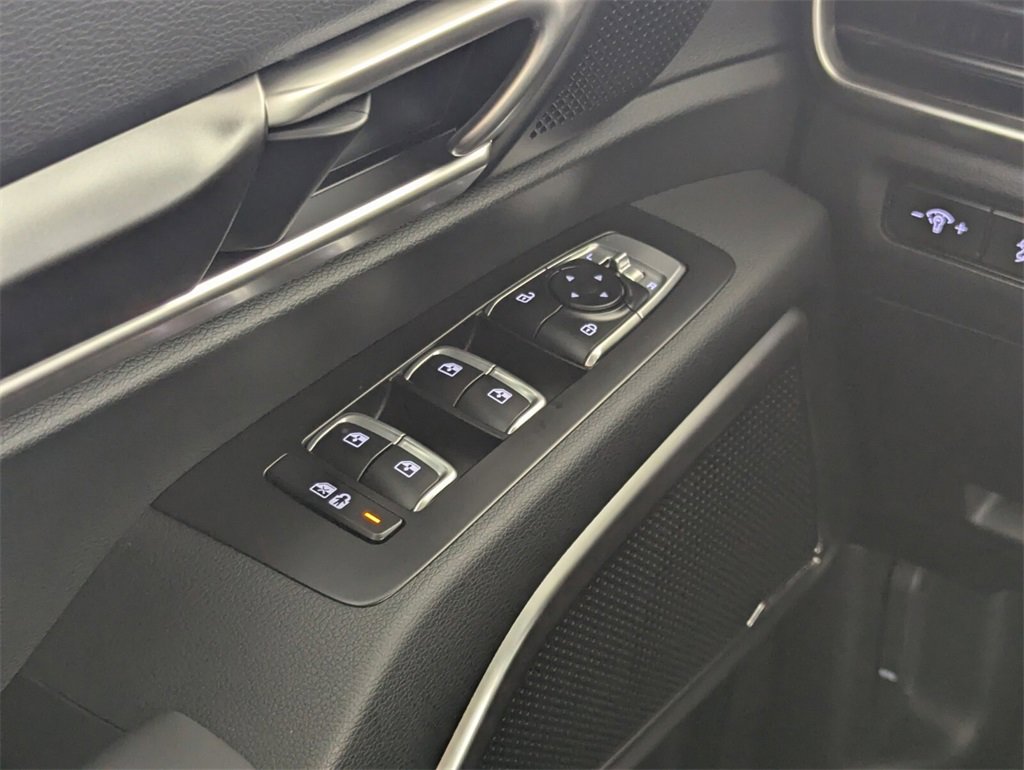 New 2025 Kia Telluride S image 16