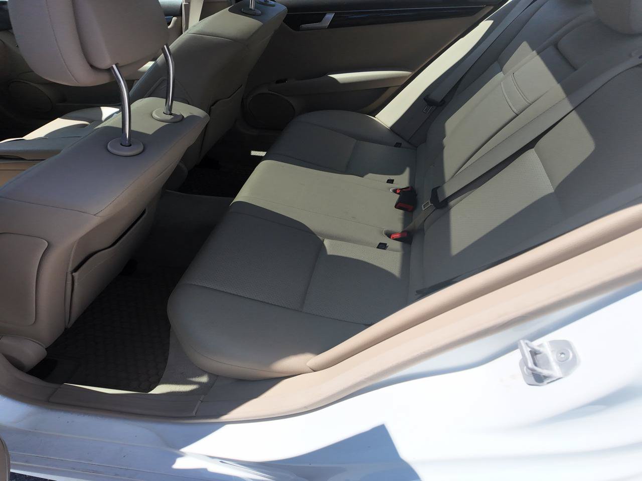 Used 2014 Mercedes-Benz C 300 4MATIC Sedan w/ Multimedia Package image 7