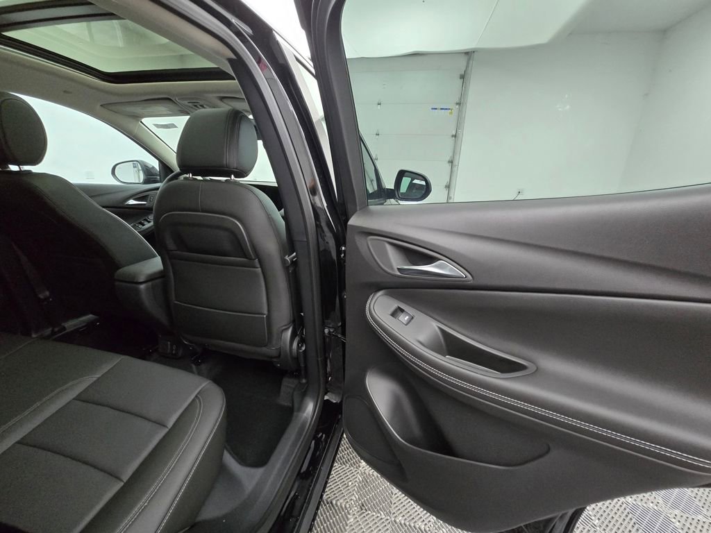 New 2026 Buick Encore GX Avenir w/ Avenir Technology Package image 38