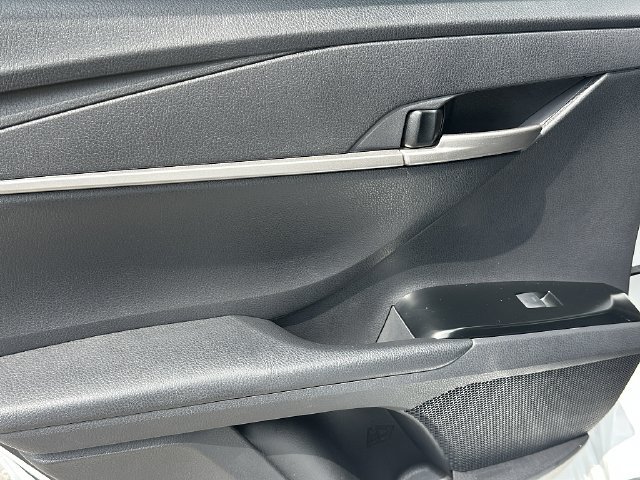 Used 2026 Toyota Camry SE w/ Multimedia Upgrade Package FWD image 18