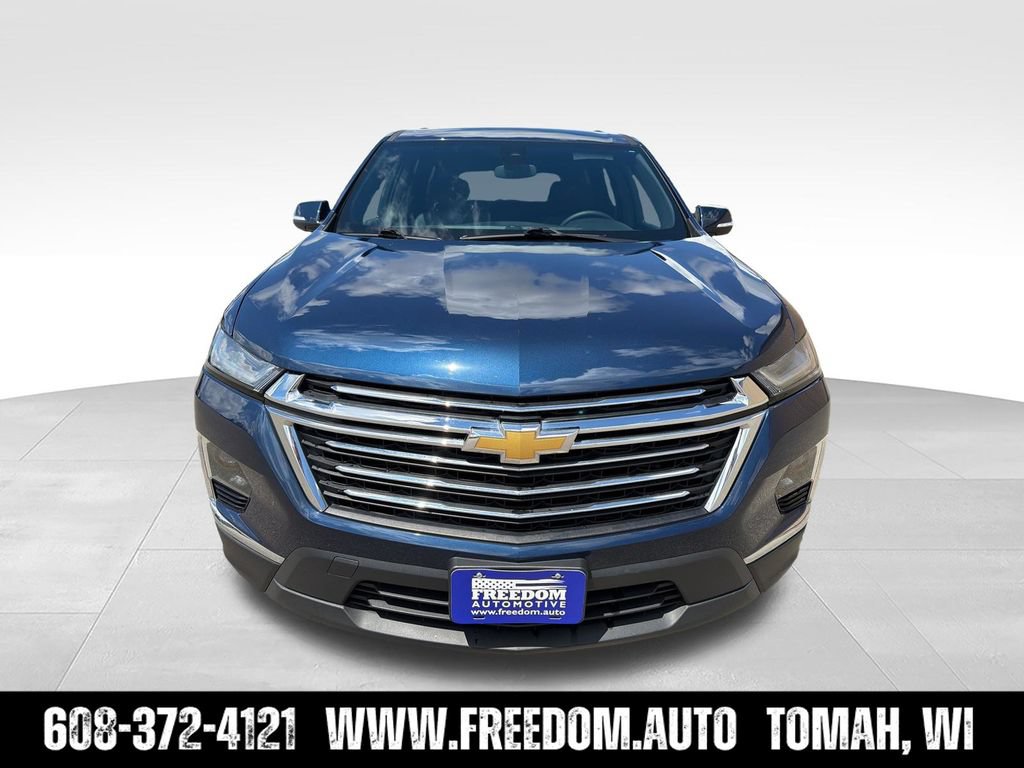 Used 2023 Chevrolet Traverse LT AWD/4WD image 10