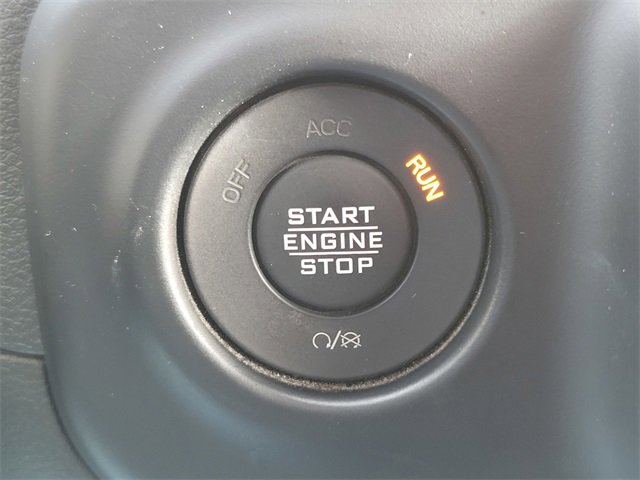 Used 2023 Jeep Gladiator Overland image 24