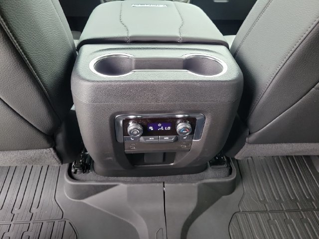 New 2026 GMC Yukon Denali AWD/4WD image 11