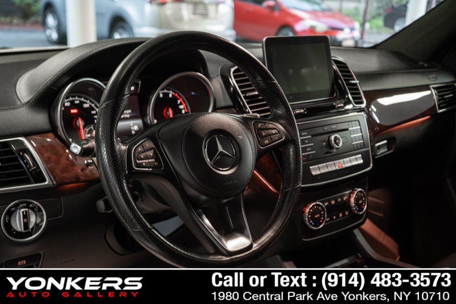Used 2019 Mercedes-Benz GLS 450 4MATIC image 14