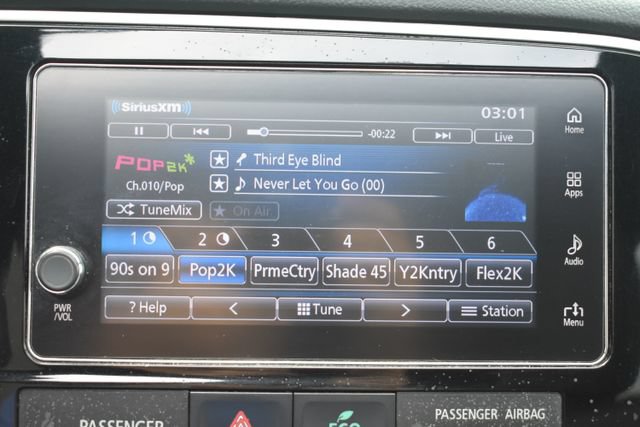 Used 2018 Mitsubishi Outlander LE AWD/4WD image 24