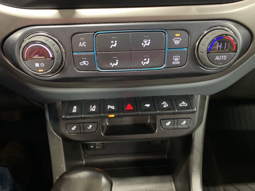Used 2022 Chevrolet Colorado Z71 w/ Safety Package image 43
