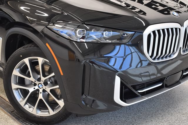 New 2026 BMW X5 xDrive40i w/ Premium Package AWD/4WD image 30