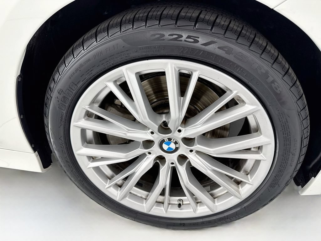 Certified 2023 BMW 330i Sedan w/ Parking Assistance Package RWD image 31