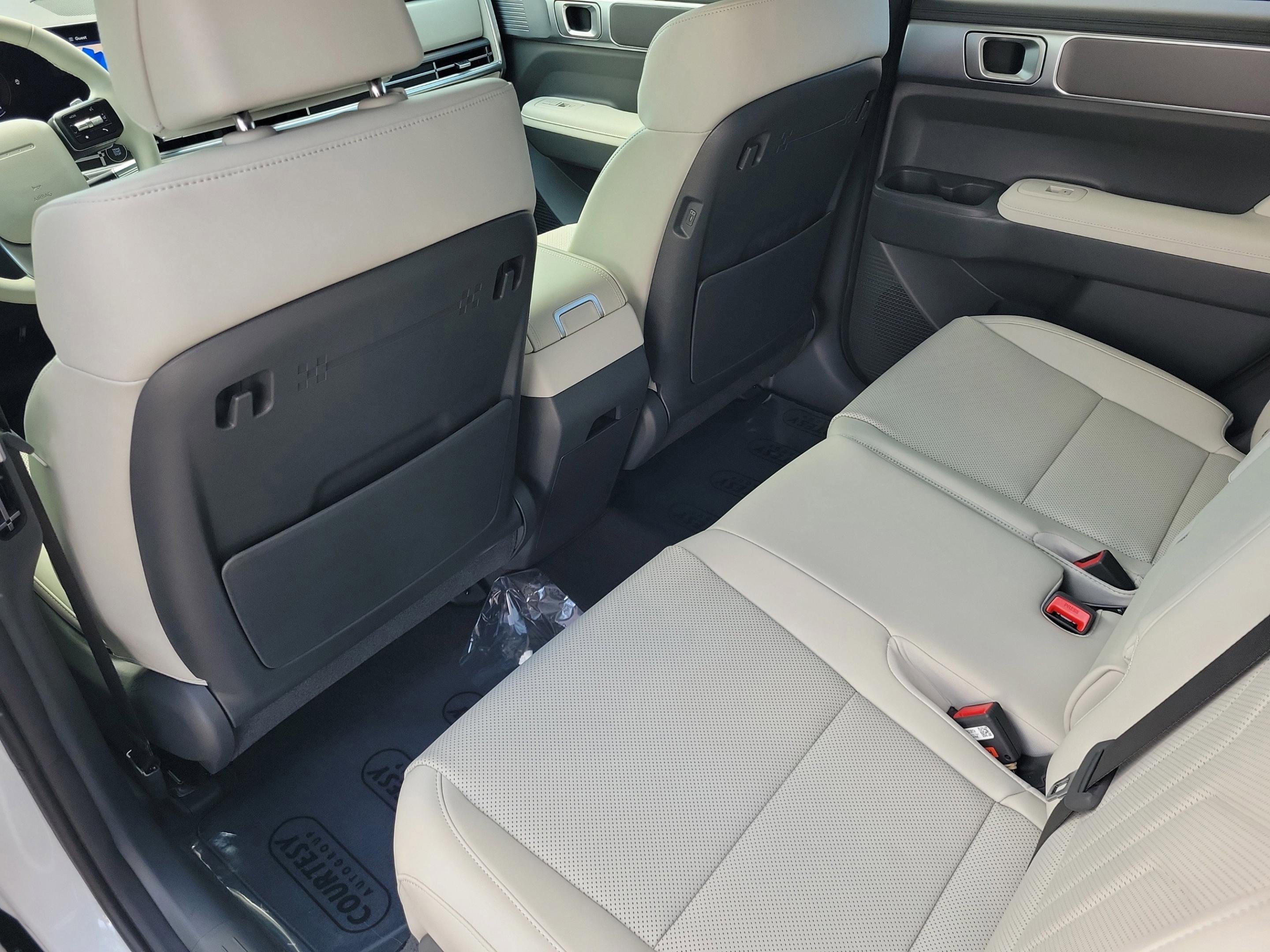 New 2026 Hyundai Santa Fe SEL image 26