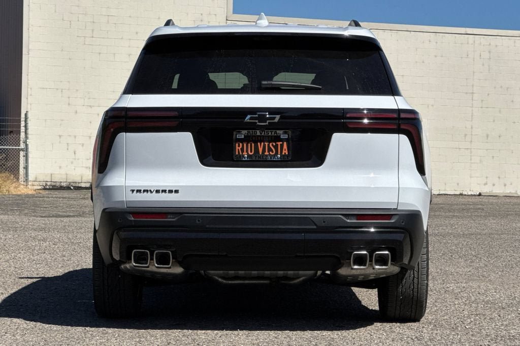 New 2026 Chevrolet Traverse LT w/ Midnight/Sport Edition FWD image 5