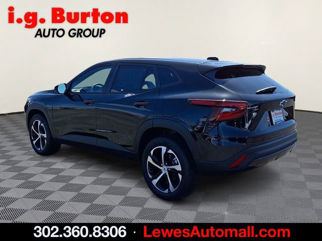 New 2026 Chevrolet Trax RS w/ Driver Confidence Package image 3