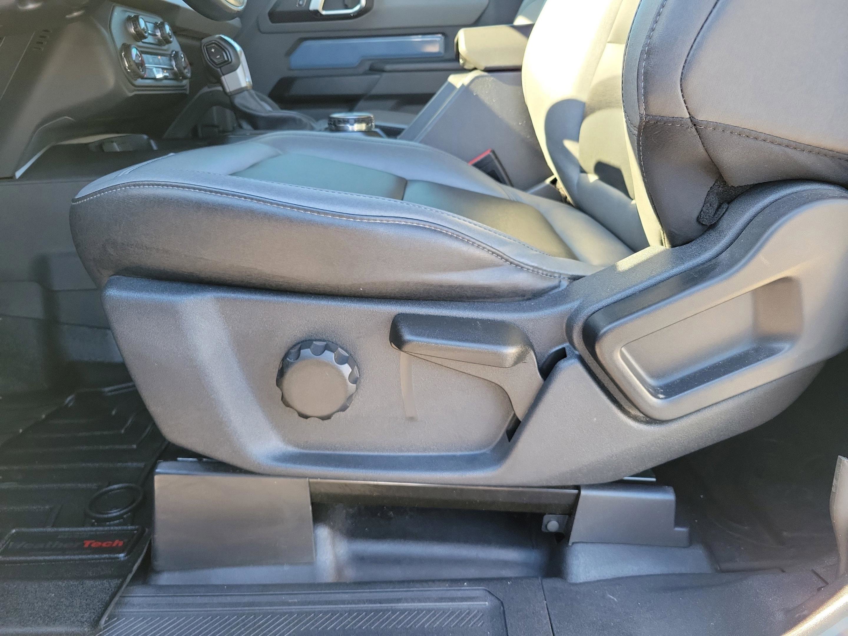 Used 2024 Ford Bronco Big Bend AWD/4WD image 14