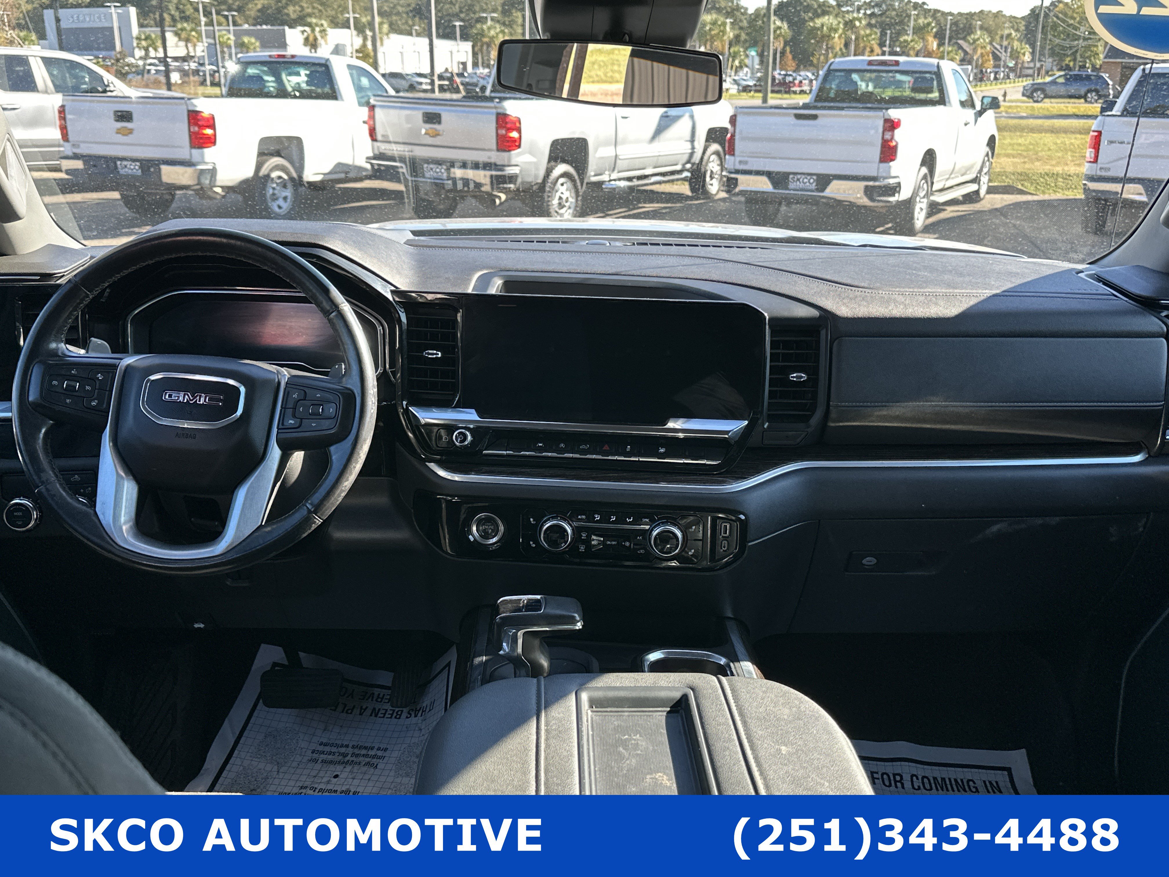 Used 2022 GMC Sierra 1500 Elevation RWD image 15