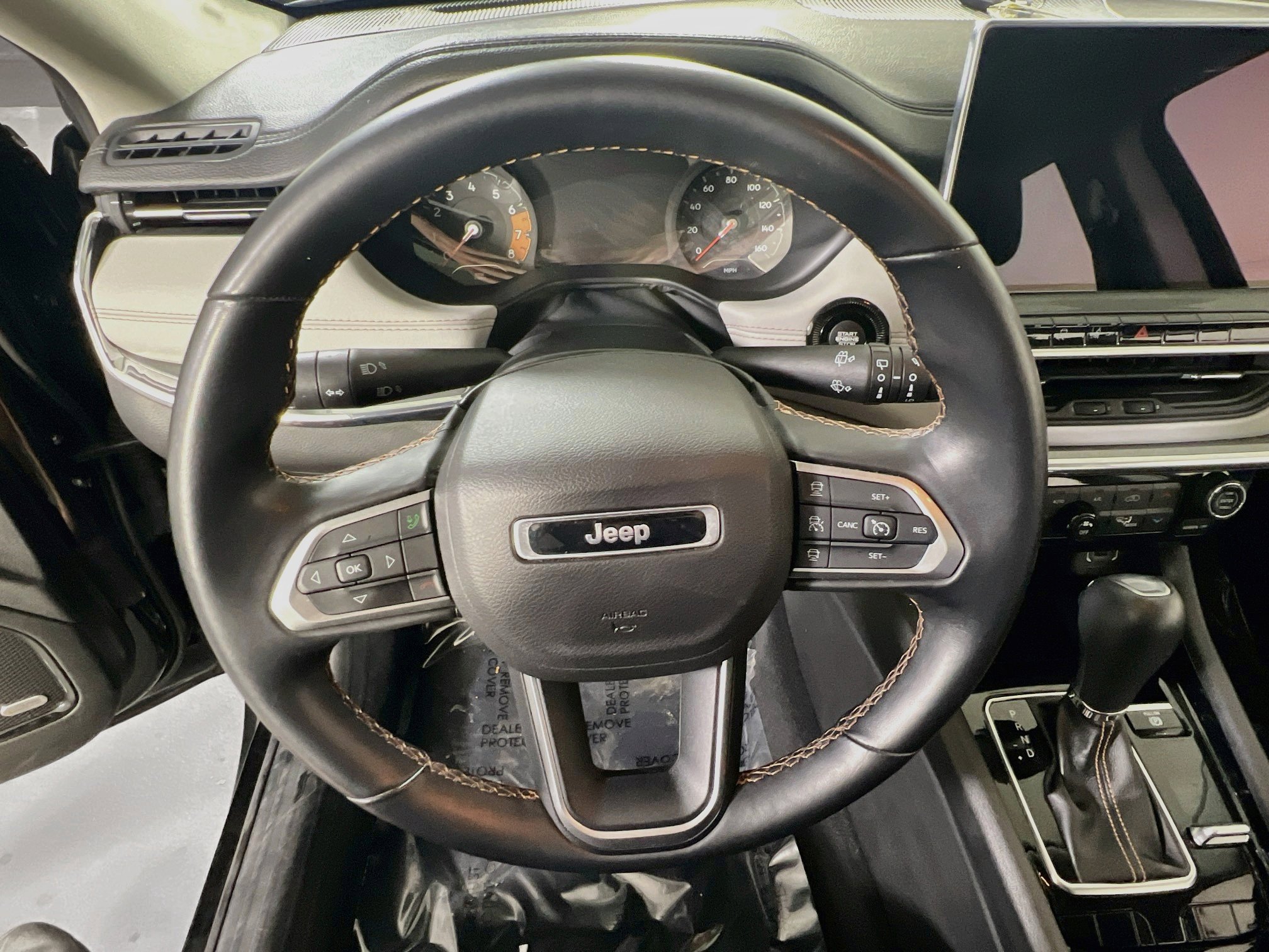 Used 2022 Jeep Compass Limited w/ Sun and Sound Group AWD/4WD image 11