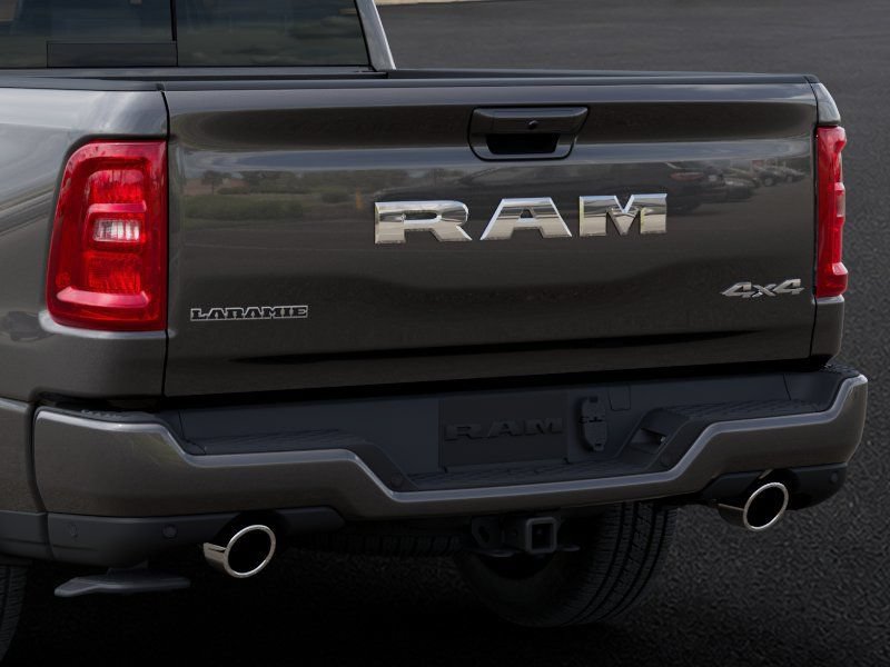 New 2026 RAM 1500 Laramie AWD/4WD image 13