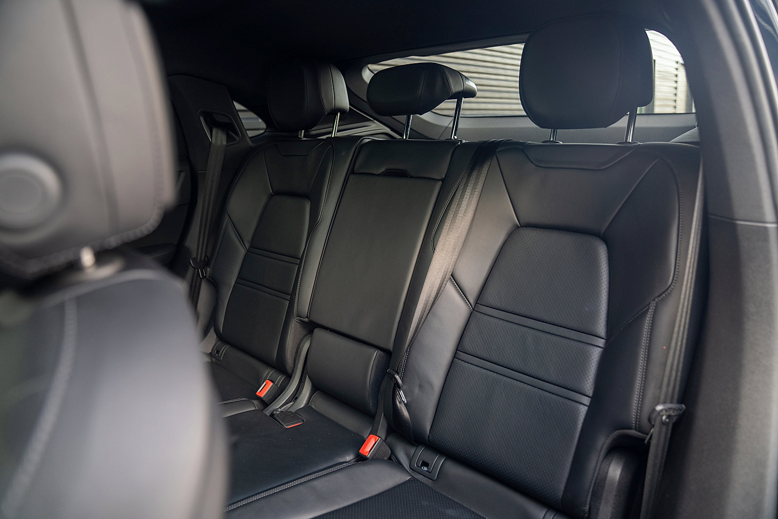 Certified 2022 Porsche Cayenne Coupe image 20