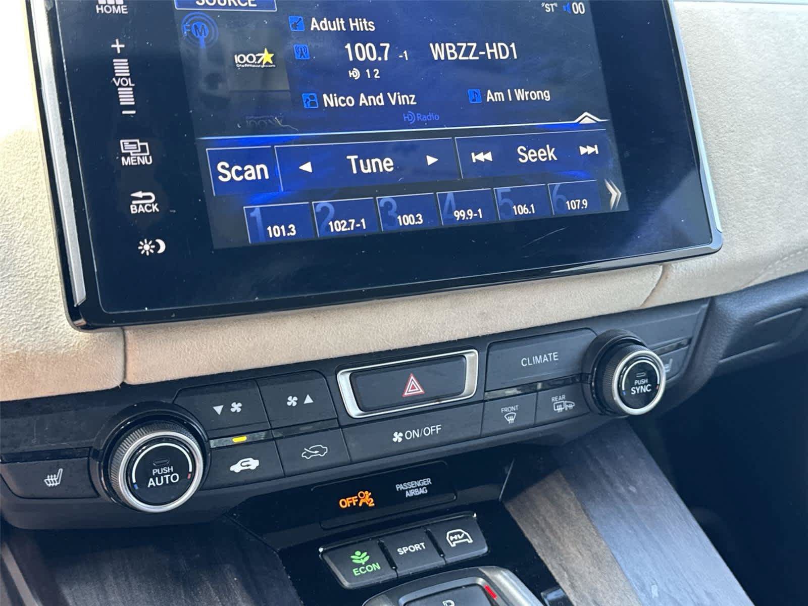 Used 2018 Honda Clarity Touring image 16