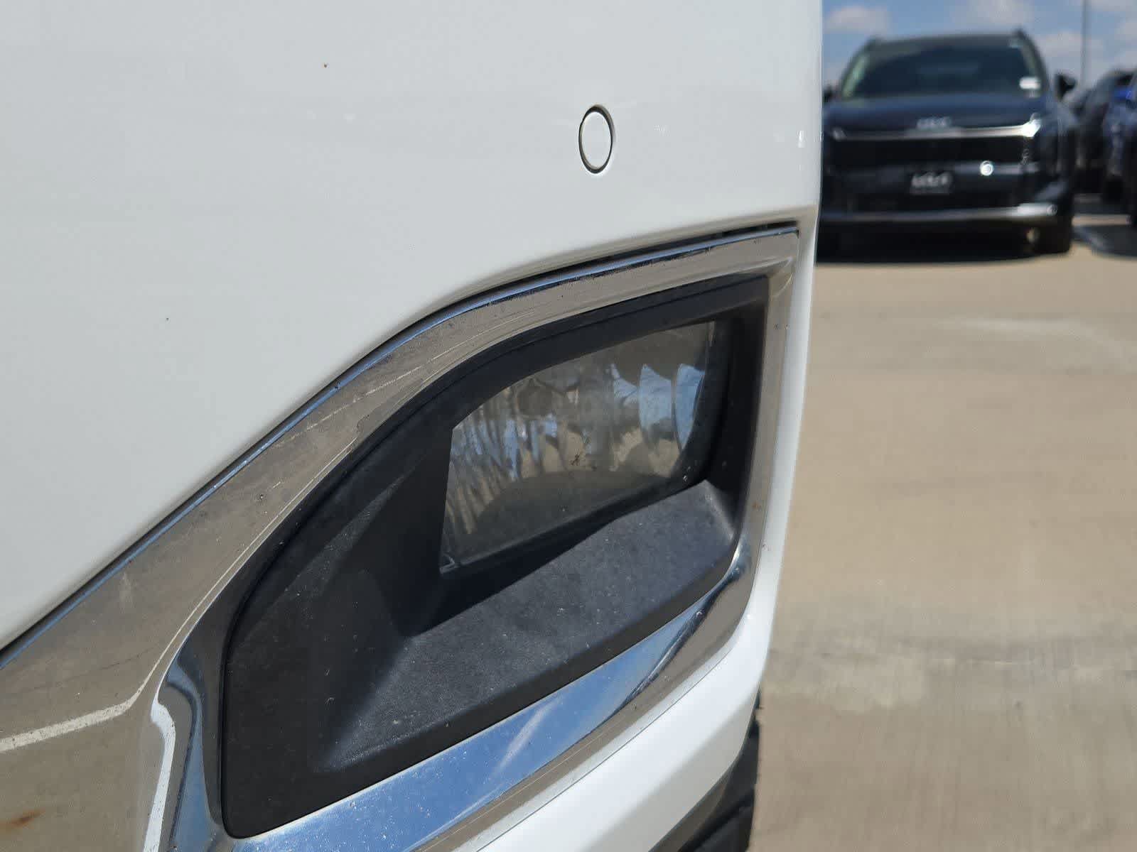 Used 2019 GMC Yukon SLT AWD/4WD image 10