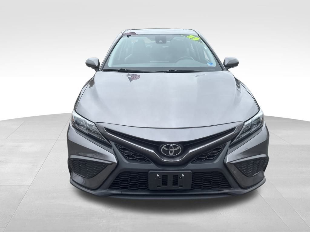 Used 2023 Toyota Camry SE image 30