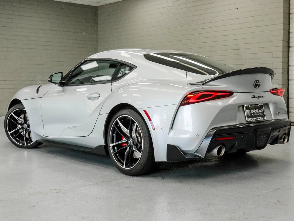 Used 2020 Toyota Supra Premium w/ Driver Assist Package RWD image 27