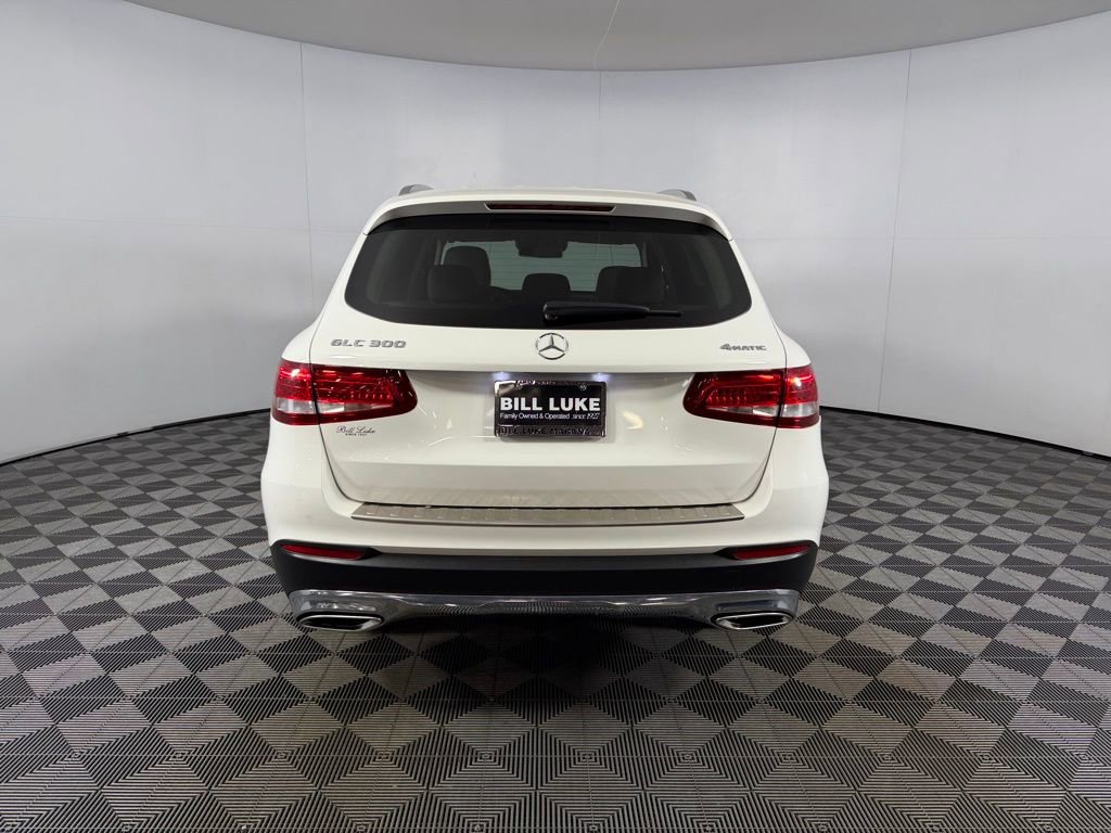 Used 2019 Mercedes-Benz GLC 300 4MATIC image 7