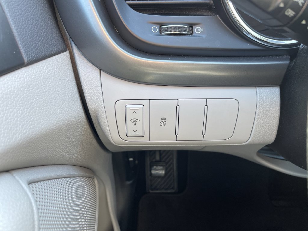 Used 2012 Kia Optima LX FWD image 15