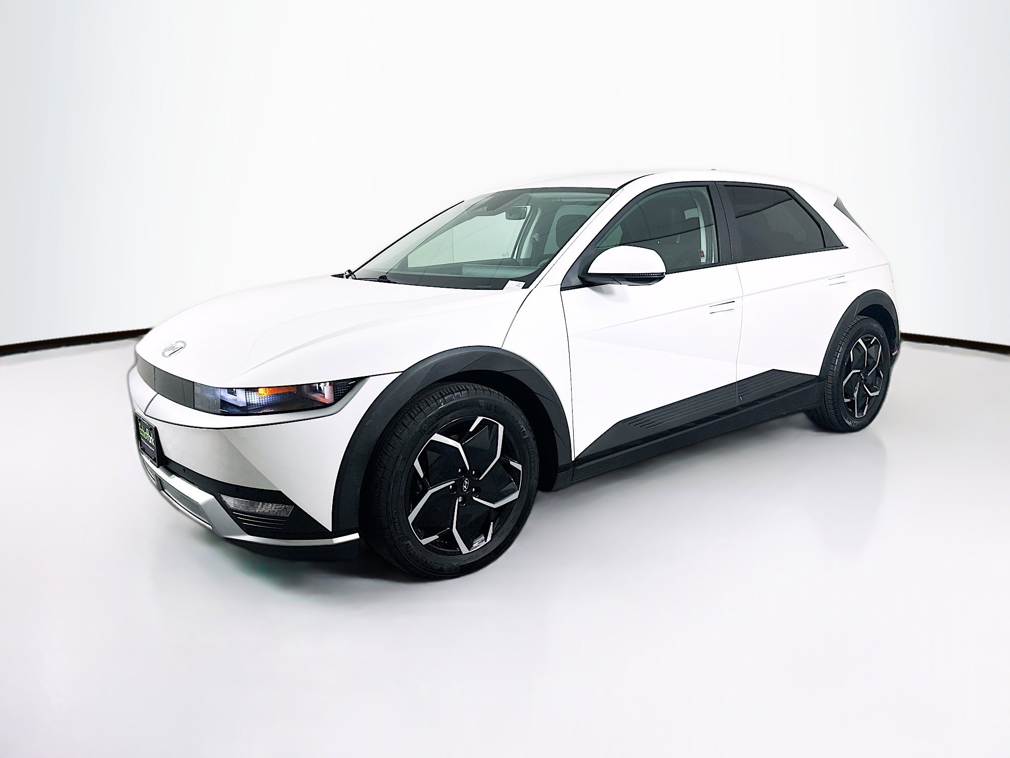 Used 2024 Hyundai Ioniq 5 SEL image 3