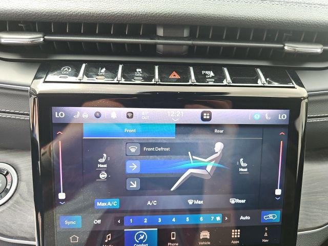 Used 2024 Jeep Grand Cherokee L Limited image 18