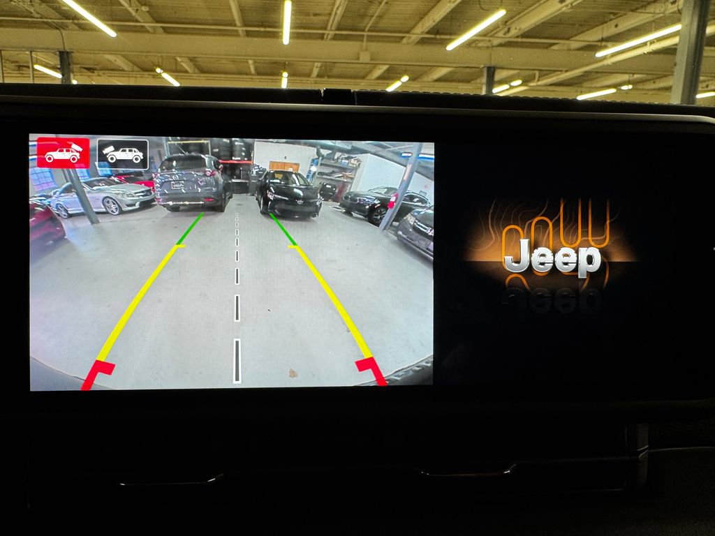 Used 2024 Jeep Wrangler Rubicon 392 w/ Dual Top Group image 20