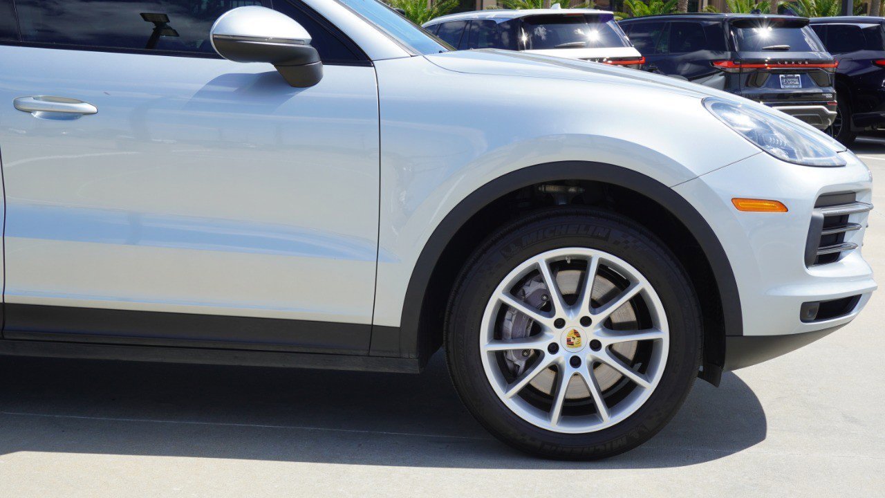 Used 2021 Porsche Cayenne Coupe AWD/4WD image 9
