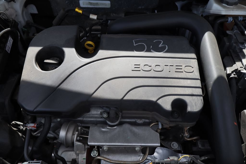 Used 2024 GMC Terrain SLT FWD image 31