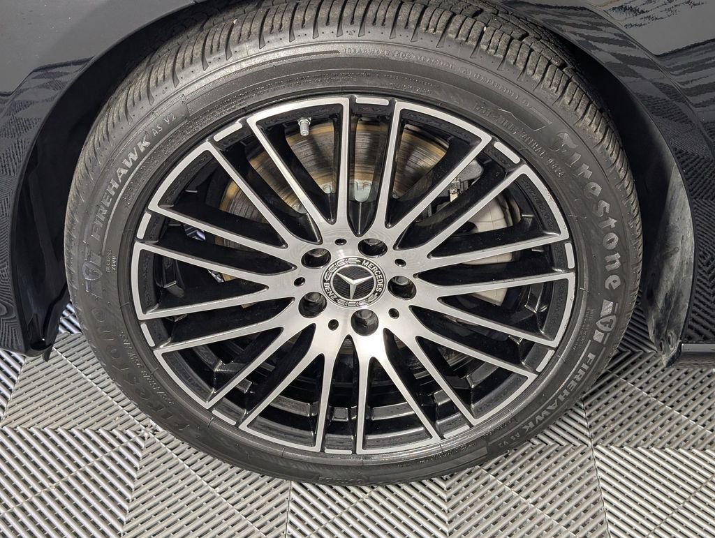 Used 2024 Mercedes-Benz C 300 Sedan image 8