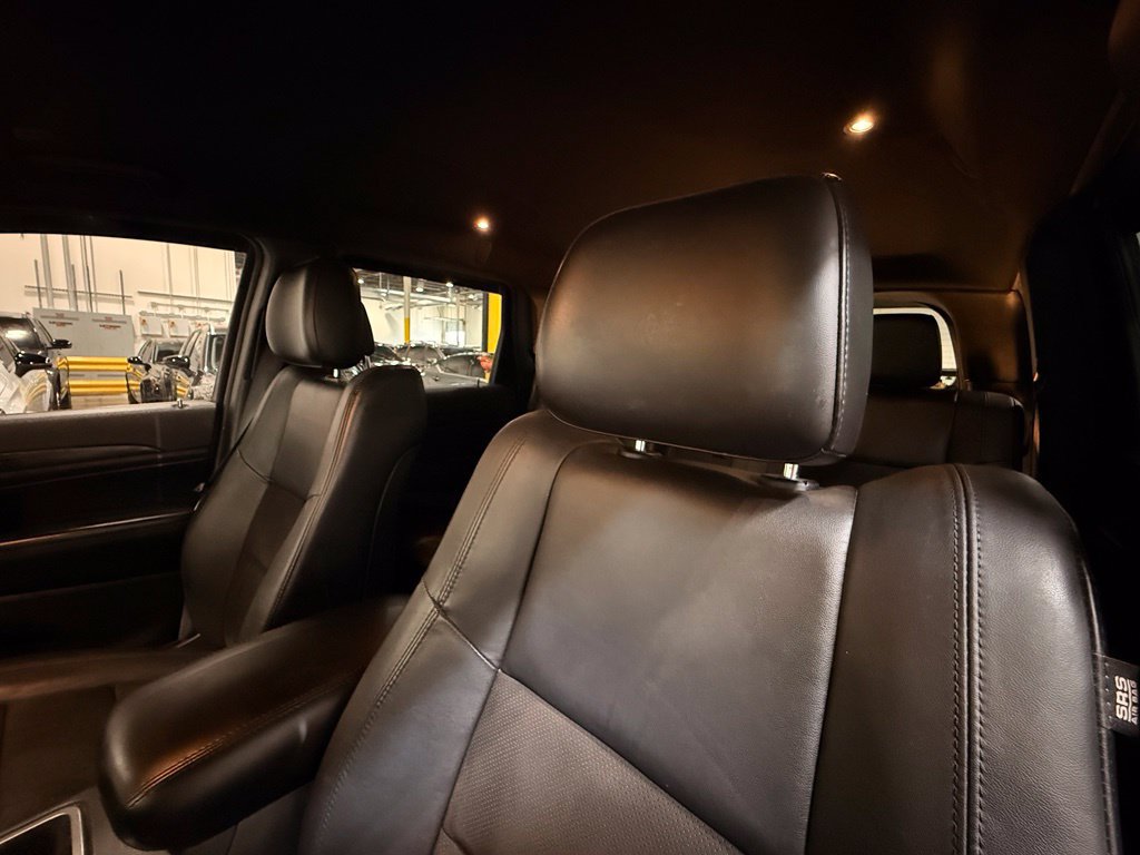 Used 2021 Jeep Grand Cherokee Laredo X RWD image 17