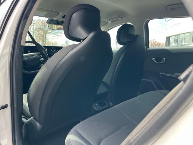 Certified 2025 Kia K4 LX image 11