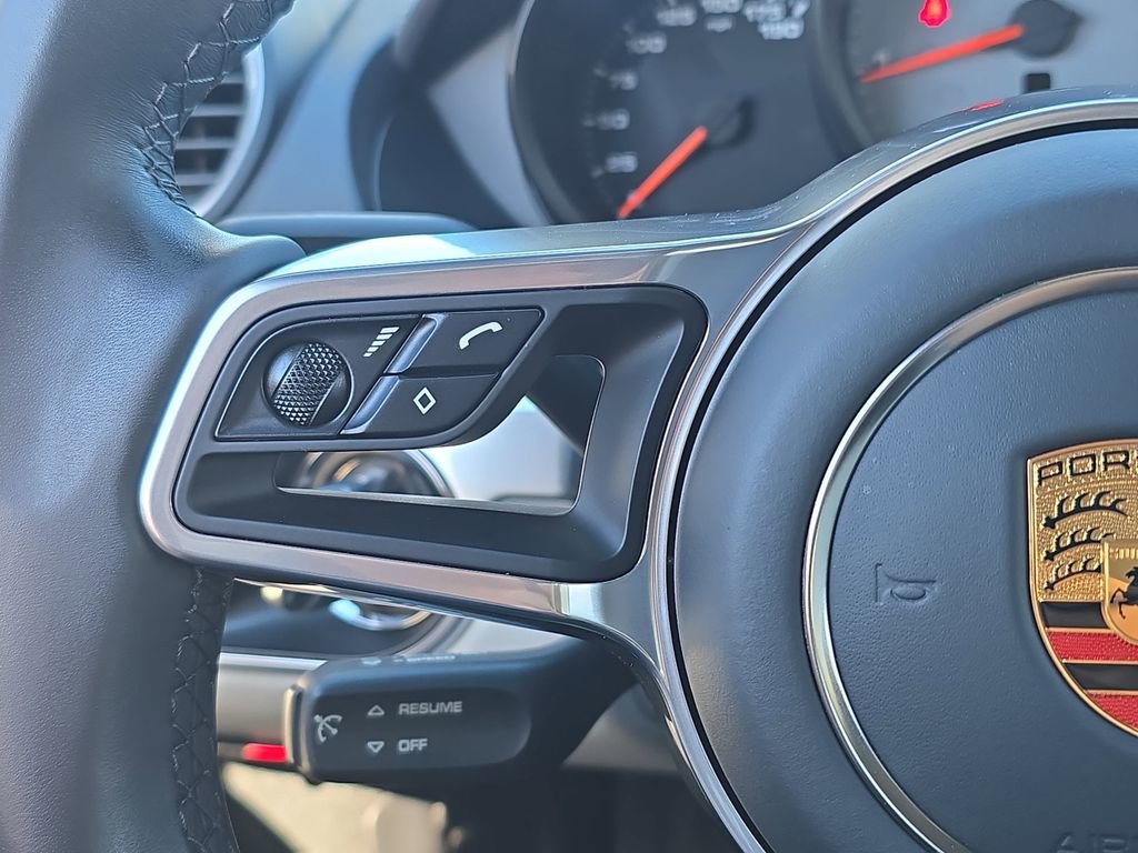 Used 2024 Porsche 718 Boxster S image 17