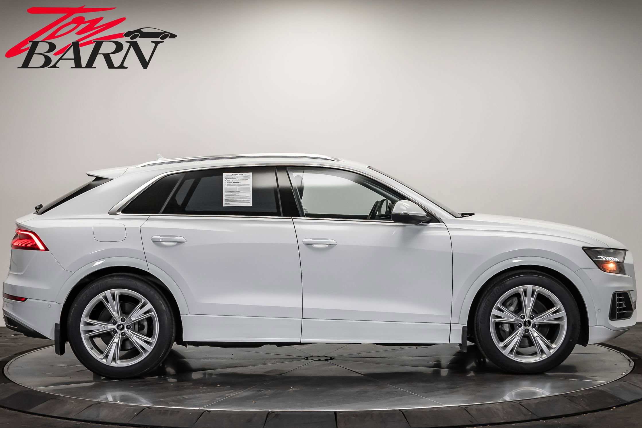 Used 2023 Audi Q8 Prestige image 6