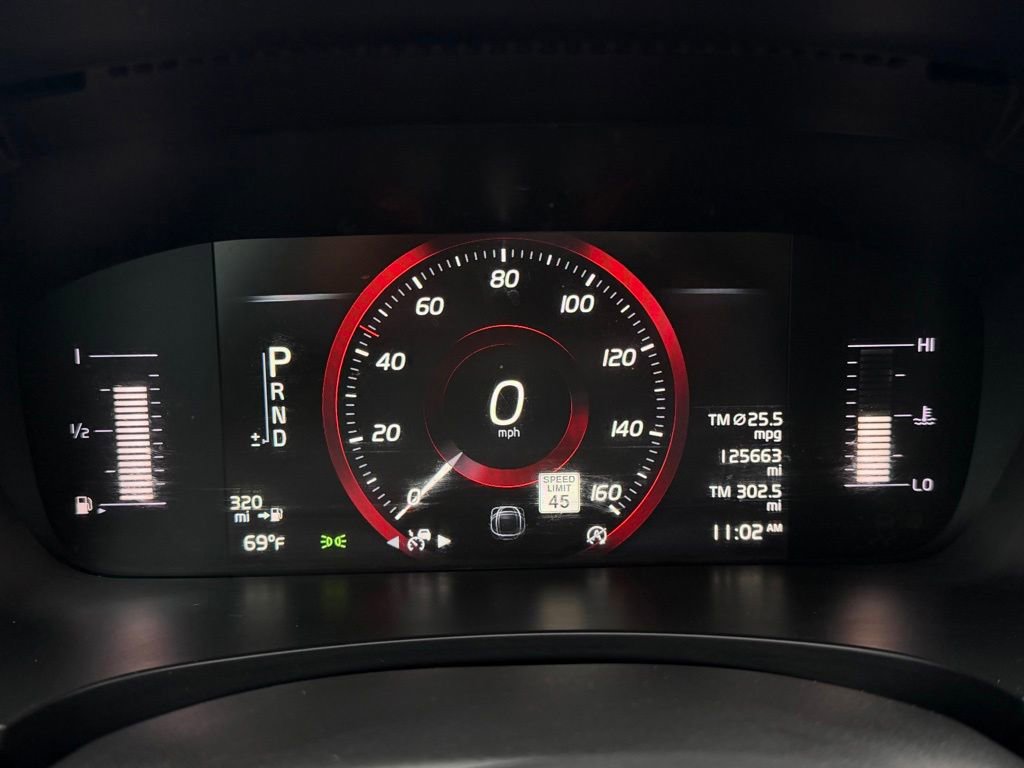 Used 2018 Volvo S90 T5 Momentum w/ Protection Package Premier AWD/4WD image 16
