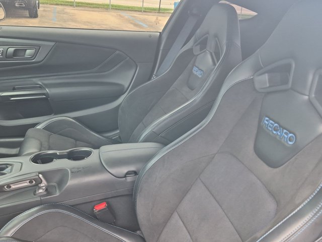 Used 2025 Ford Mustang Dark Horse RWD image 15