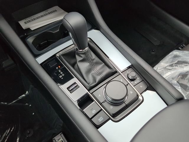New 2026 MAZDA MAZDA3 Hatchback w/Premium Plus Pkg image 24