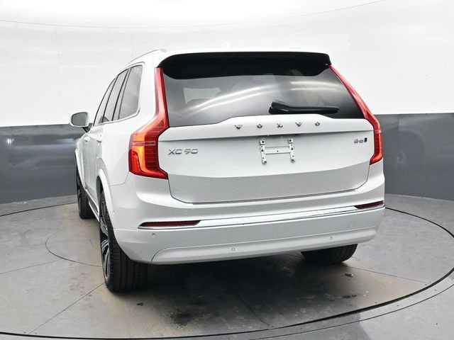Used 2024 Volvo XC90 B6 Ultimate w/ Protection Package Premier image 6