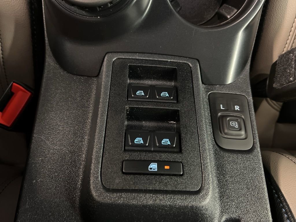 Certified 2024 Ford Bronco Wildtrak AWD/4WD image 17