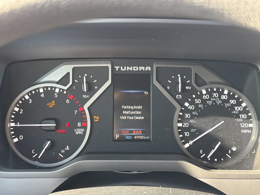 Used 2022 Toyota Tundra SR5 w/ SR5 Convenience Package AWD/4WD image 24