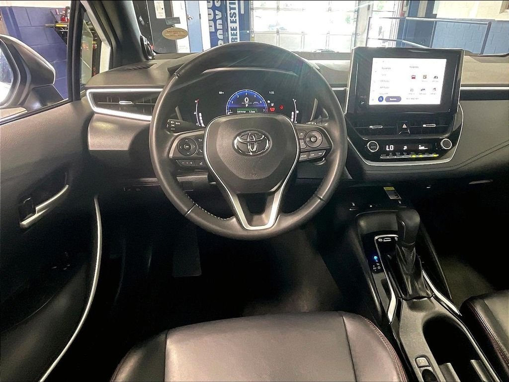 Used 2023 Toyota Corolla XSE w/ Carpet Mat Package (TMS) FWD image 17