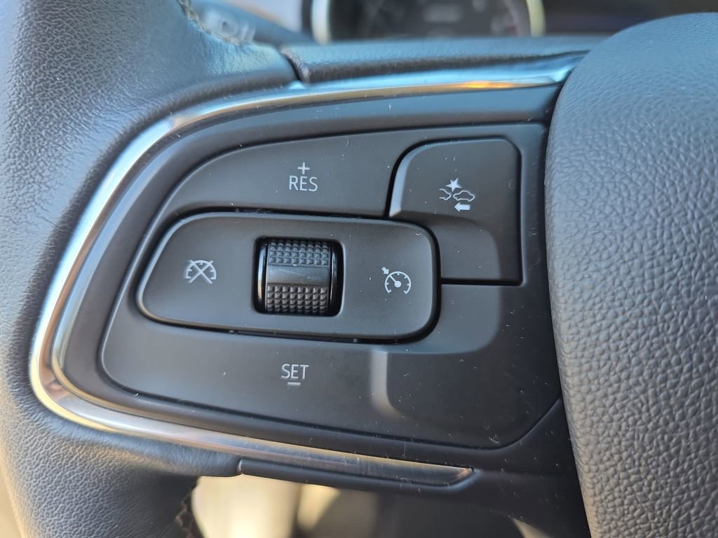 Certified 2023 Buick Encore GX Preferred FWD image 18