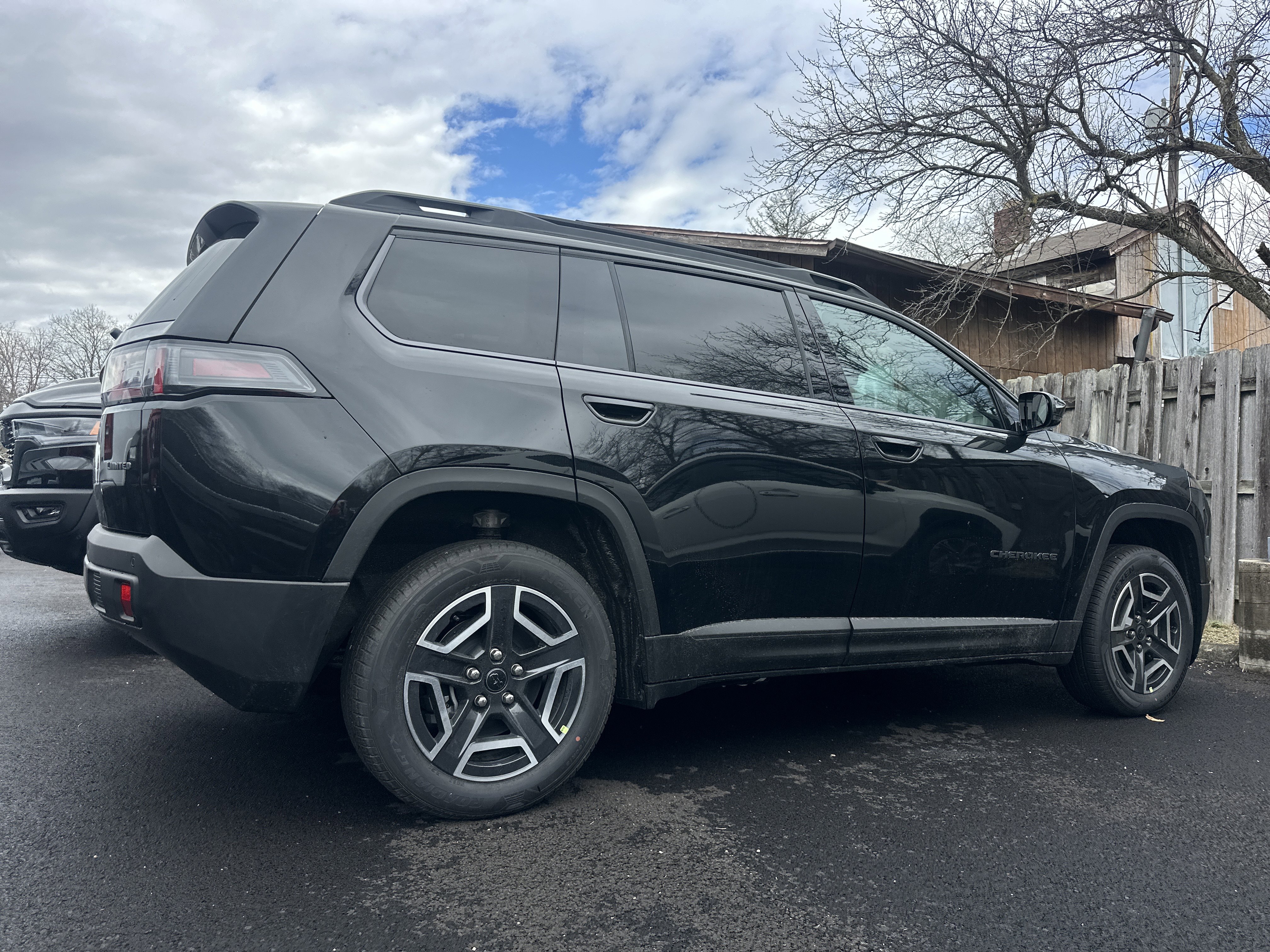 New 2026 Jeep Cherokee Limited image 16