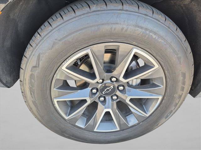 Used 2024 Chevrolet Tahoe Z71 w/ Off-Road Capability Package AWD/4WD image 24