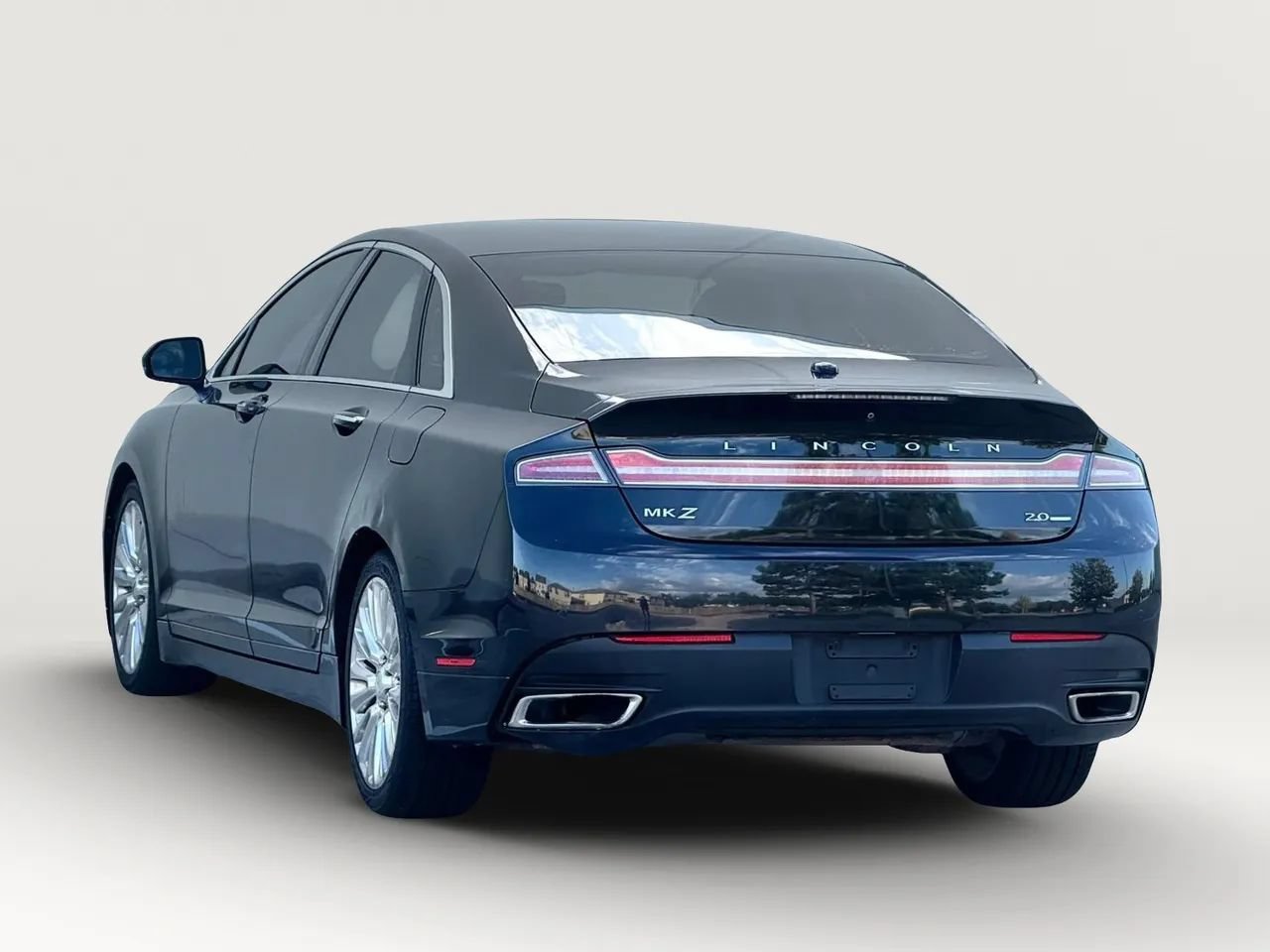Used 2013 Lincoln MKZ FWD image 5